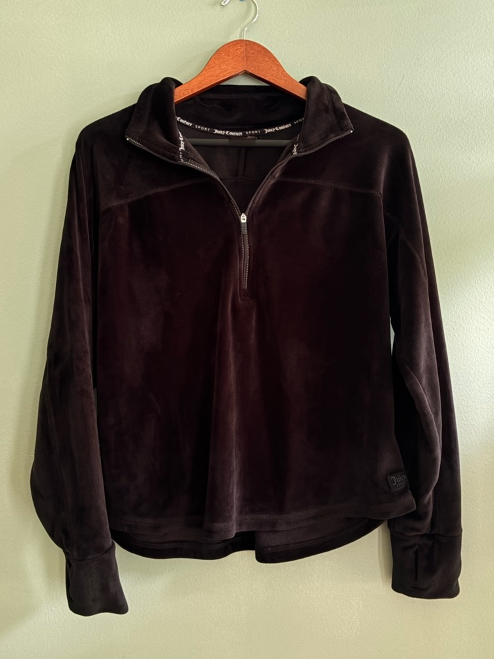 Juicy Couture Size Large Black Plush Quarter-Zip Sweater with Thumbholes